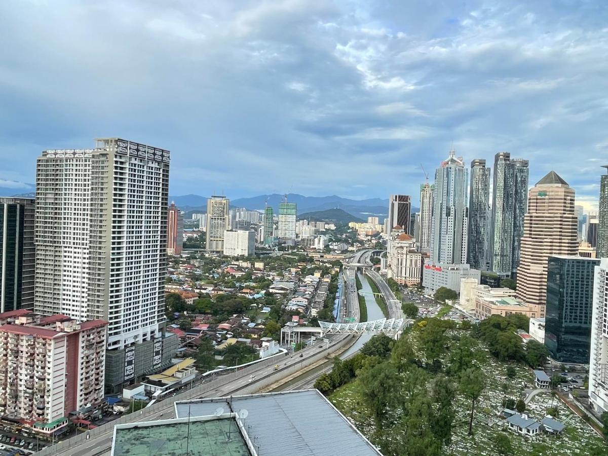 Kuala Lumpur Cherry Suites At Mercu Summer Suites Klcc Extérieur photo